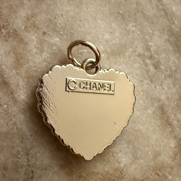CHANEL Zipper pull | Charm - Picture 2 of 4